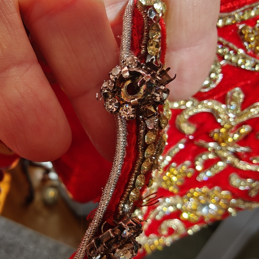 High-end Handmade Costumes - Picture 11 of 16
